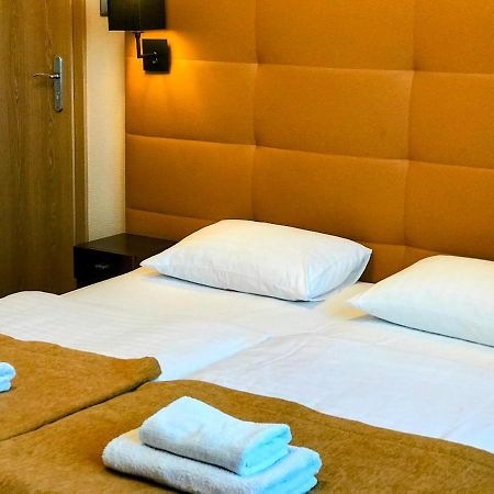 La Petite Apartments & Rooms グダニスク エクステリア 写真